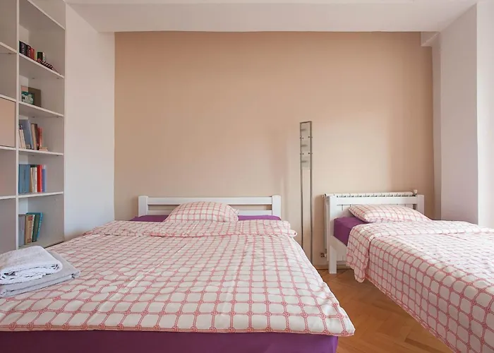 Red Apartment Skopje